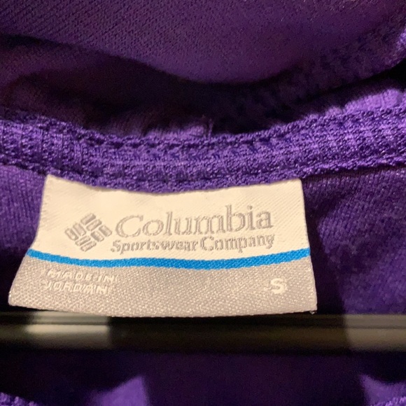 🎉💕HOST PICK 💕🎉Columbia fleece hoodie - Picture 2 of 3